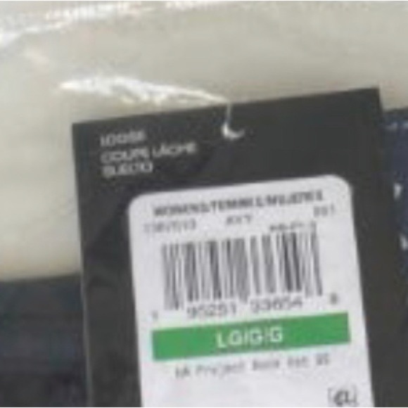 Under Armour UA Women's Project Rock Veterans Day T Shirt. Black. Size: Large - Picture 4 of 7